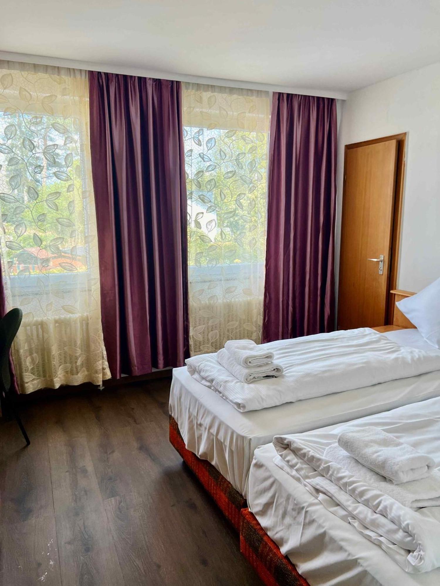 Hotel Neo Cologne Bonn Airport Rosrath Ngoại thất bức ảnh