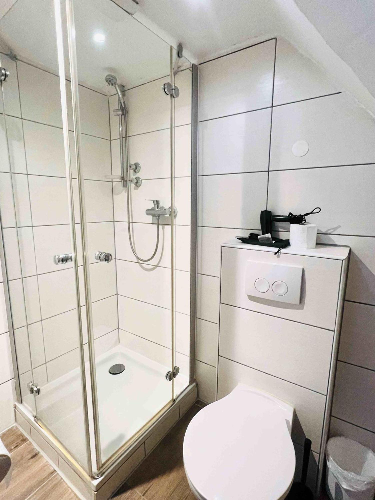 Hotel Neo Cologne Bonn Airport Rosrath Ngoại thất bức ảnh